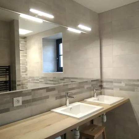 بيت للعطل De L'echaudi *