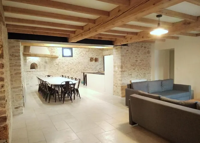 De L'echaudi Holiday home *